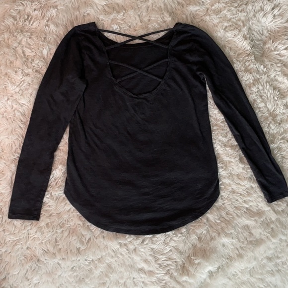Hollister Black Long Sleeve - Size‎ Small - Picture 4 of 6